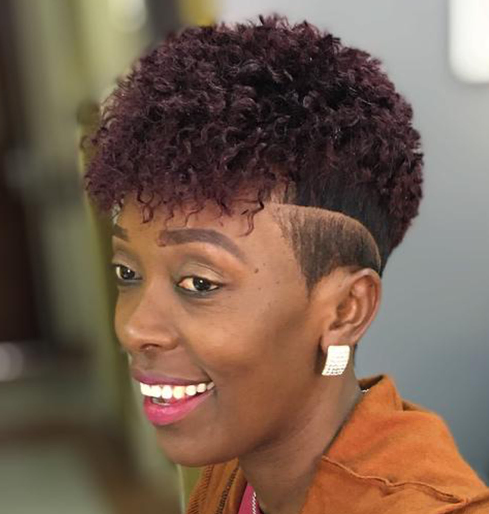 Akodo Salon hairstyle
