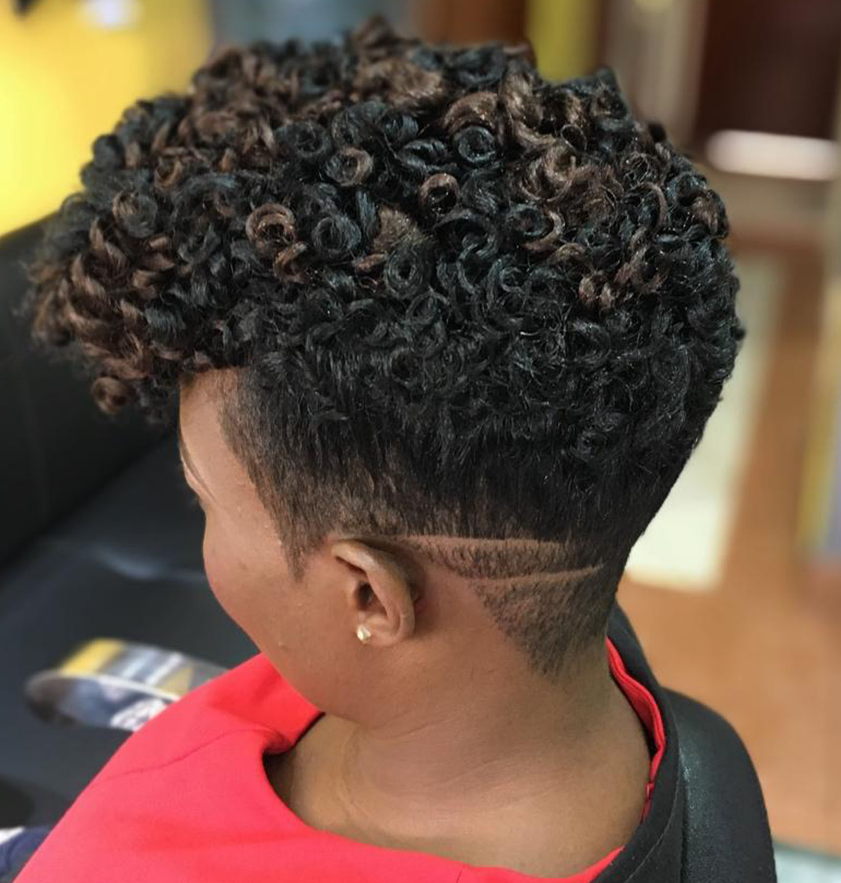 Akodo Salon hairstyle