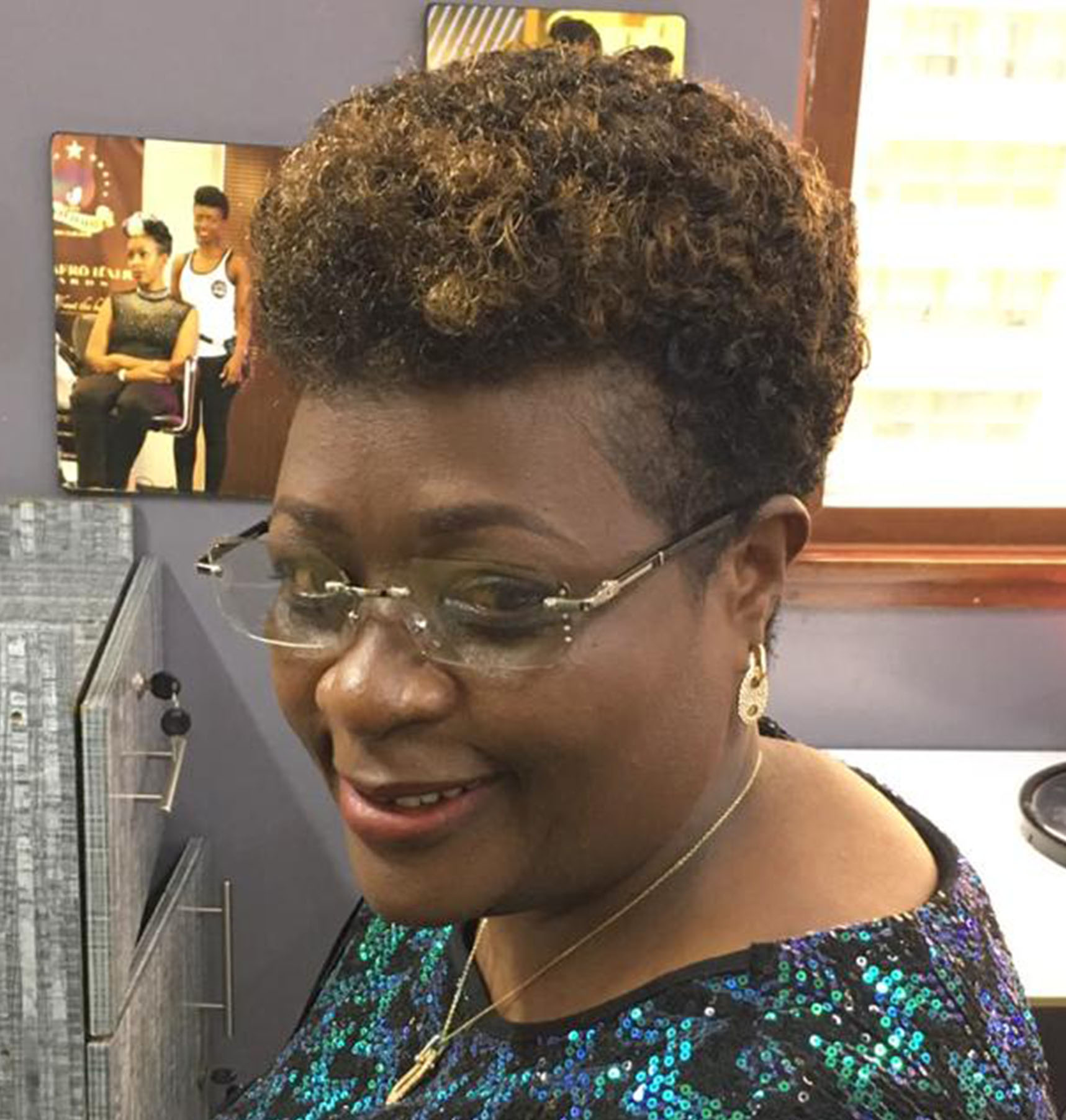 Akodo Salon hairstyle