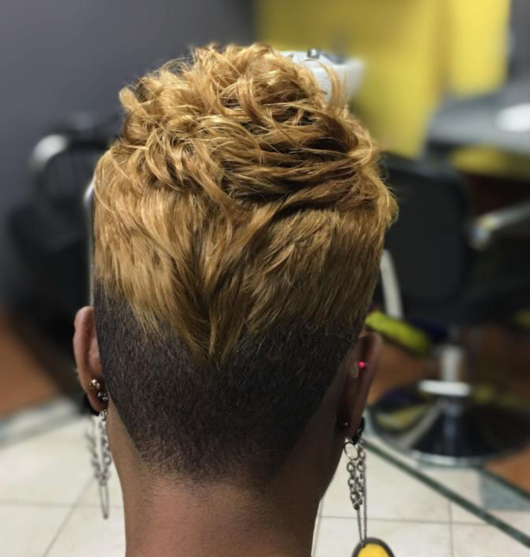 Akodo Salon hairstyle