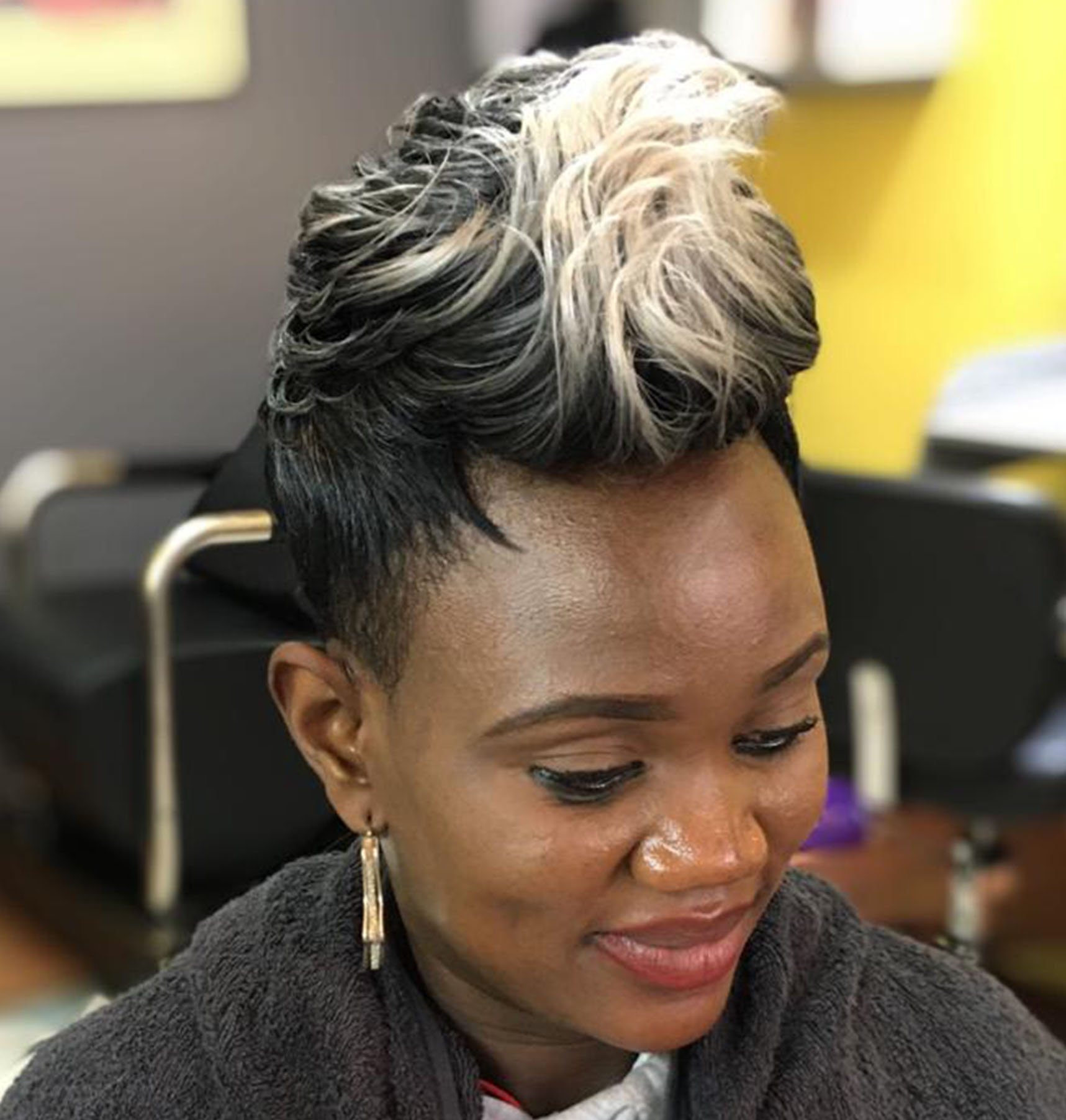 Akodo Salon hairstyle